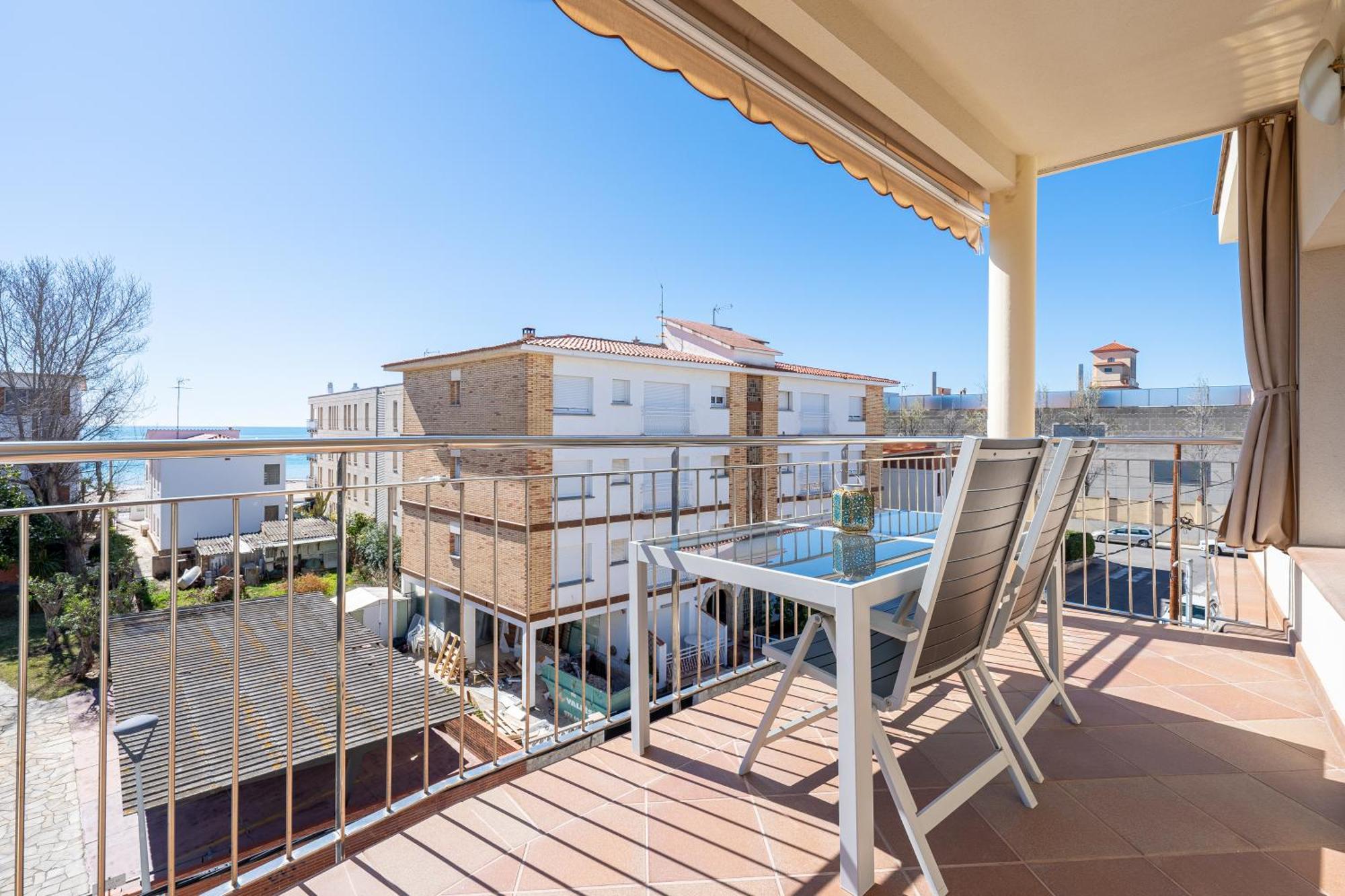 Sweet Apt- Sea Views Apartment El Vendrell Exterior photo